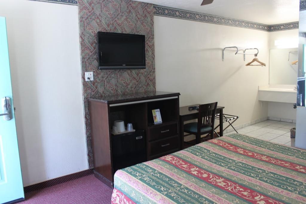 Motel Hollywood Guest 2*